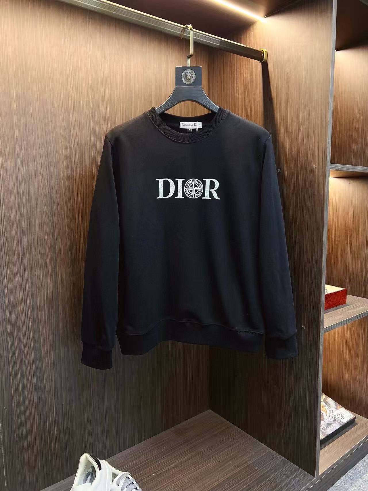 Dior Hoodie — 3125ab9b Angle 1