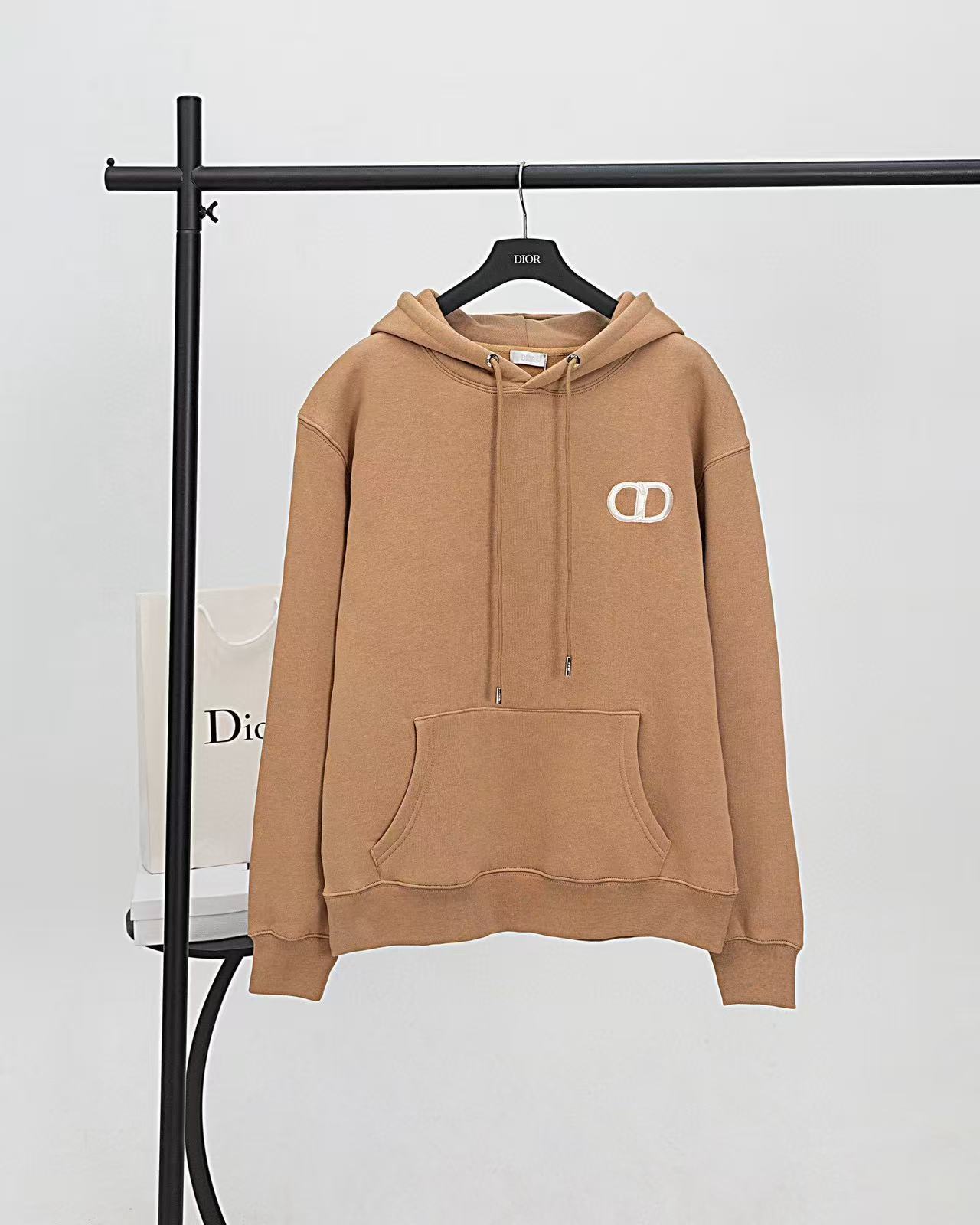 Dior Hoodie — 3ddfb81f Angle 1