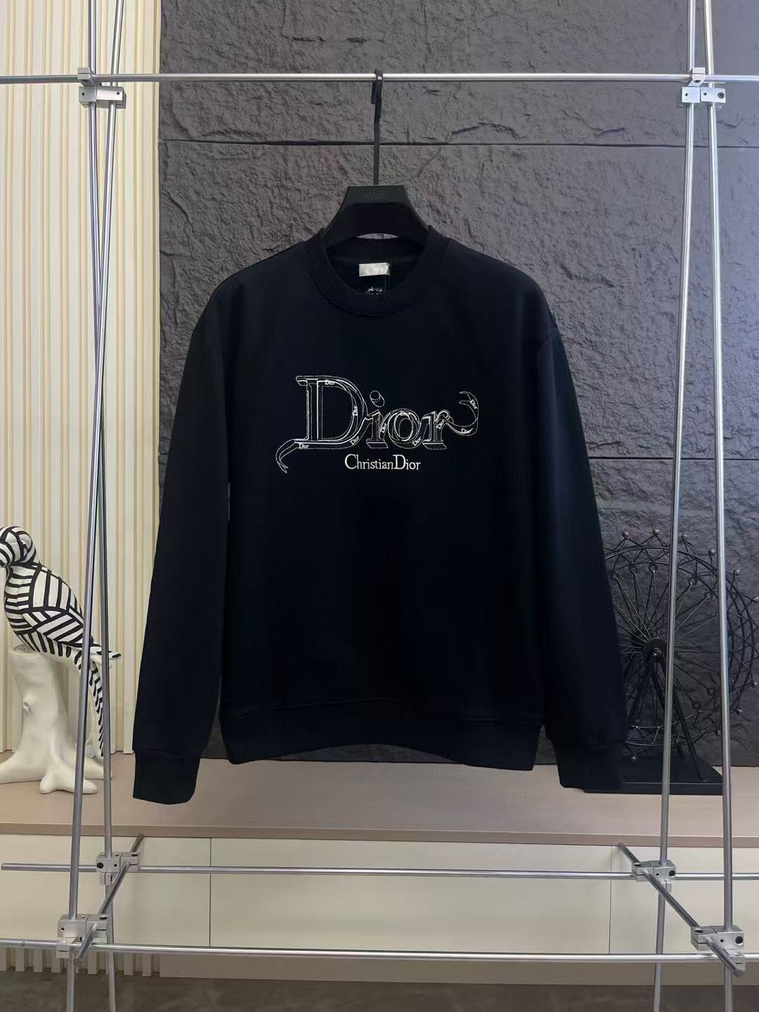 Dior Hoodie — 75a1c00a Angle 1