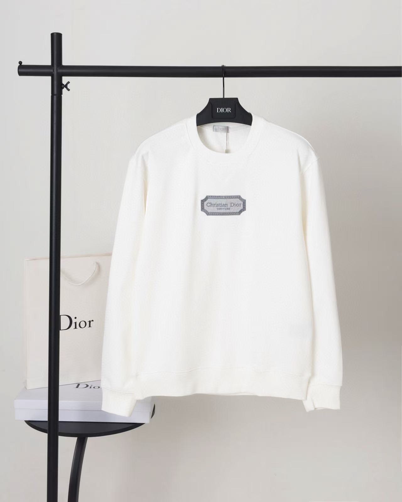 Dior Hoodie — d5749479 Angle 1