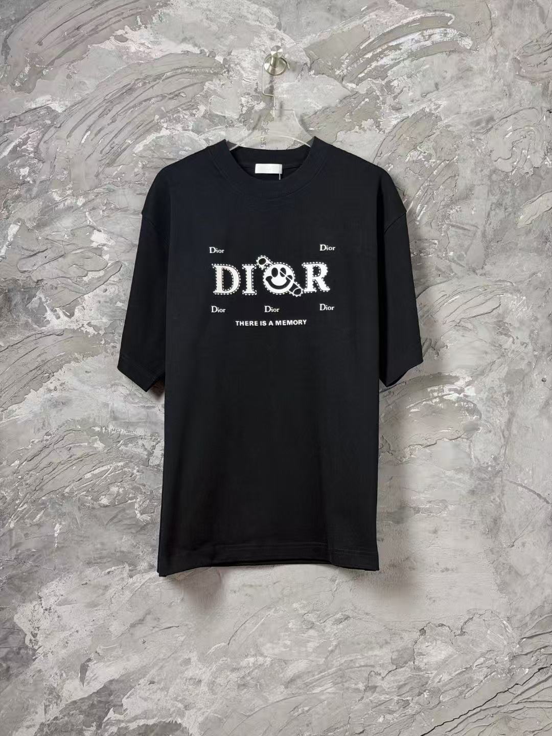 Dior Shirts — 050c6011 Angle 1
