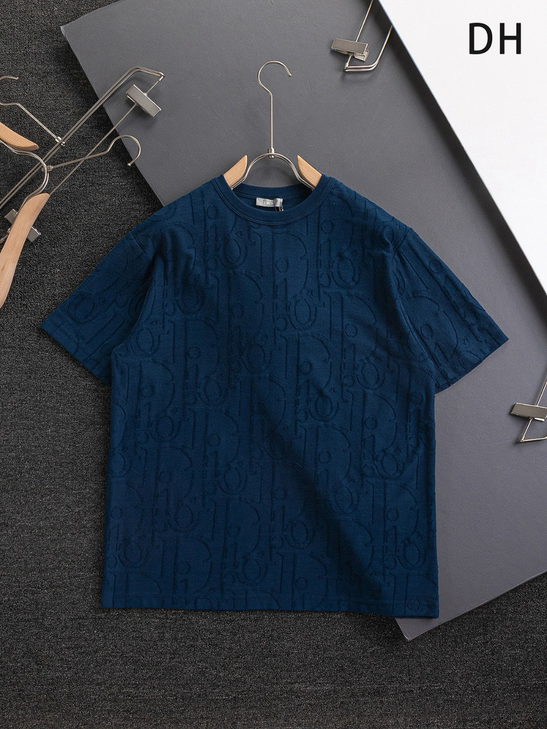 Dior Shirts — 0ff4da5f Angle 1