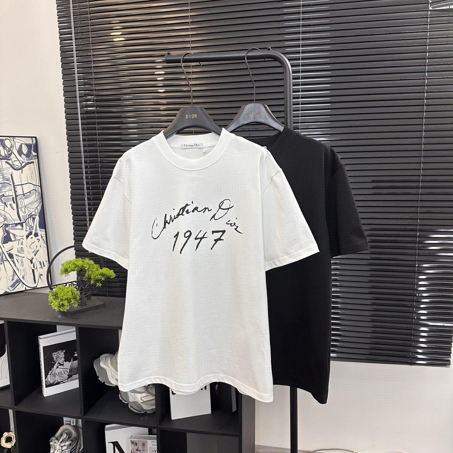 Dior Shirts — 3b8e11bf Angle 1