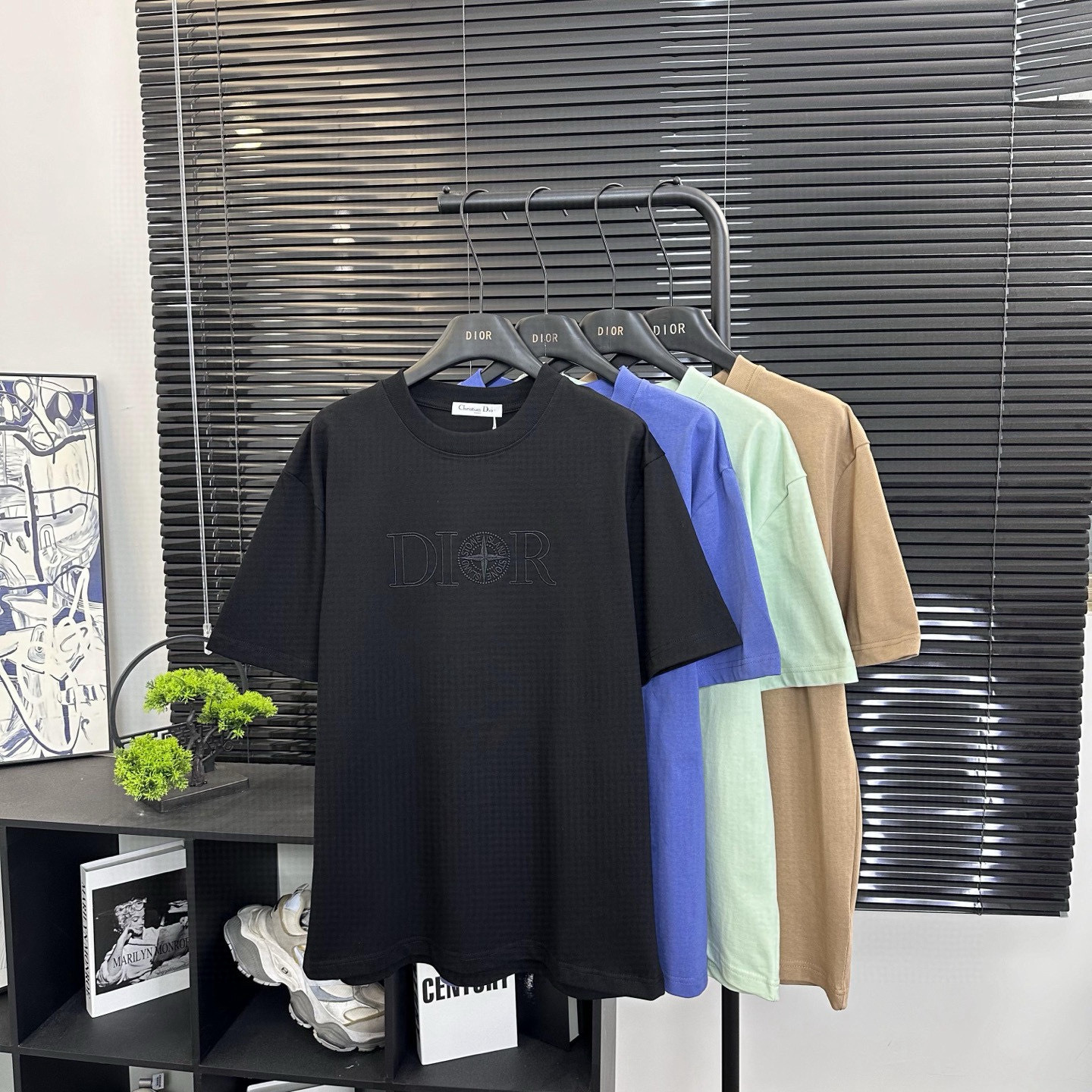 Dior Shirts — 4474c55c Angle 1