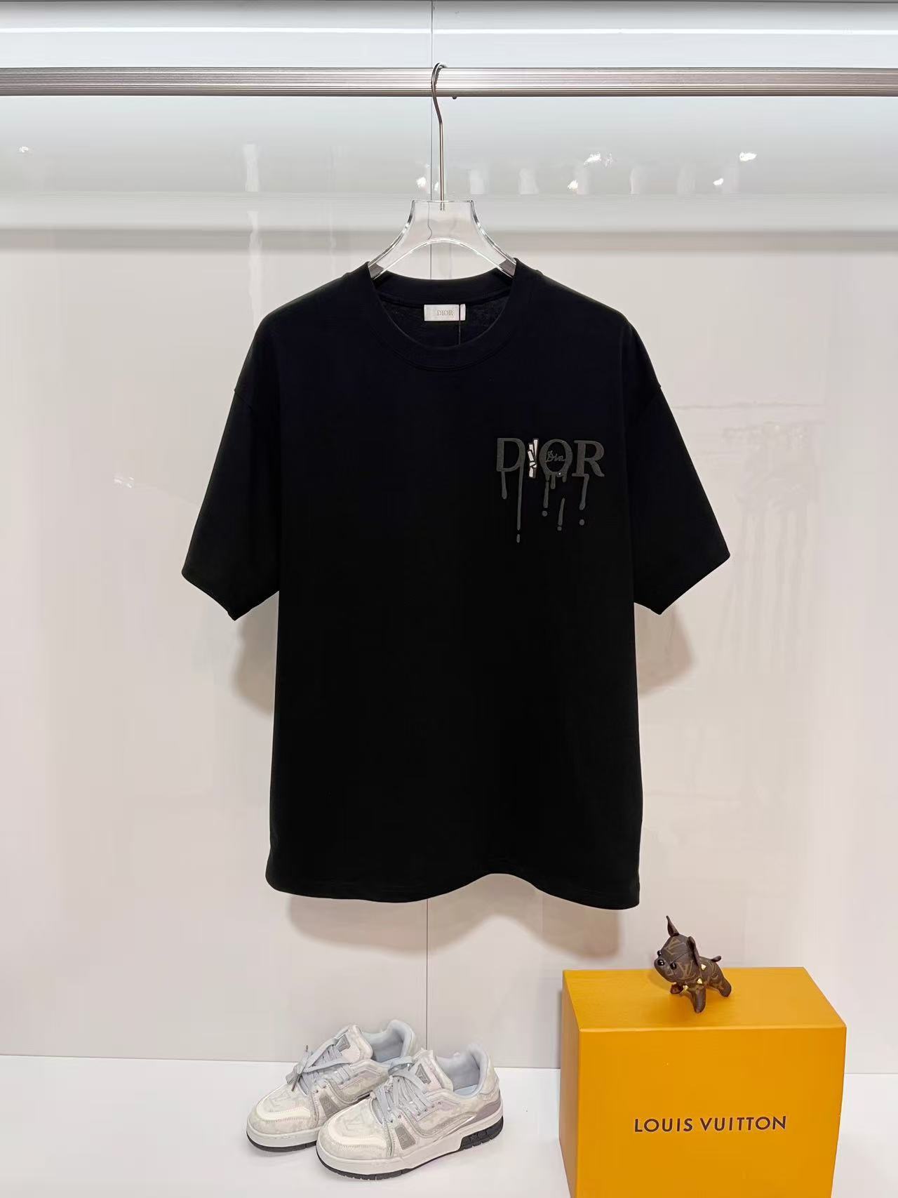 Dior Shirts — 93053989 Angle 1