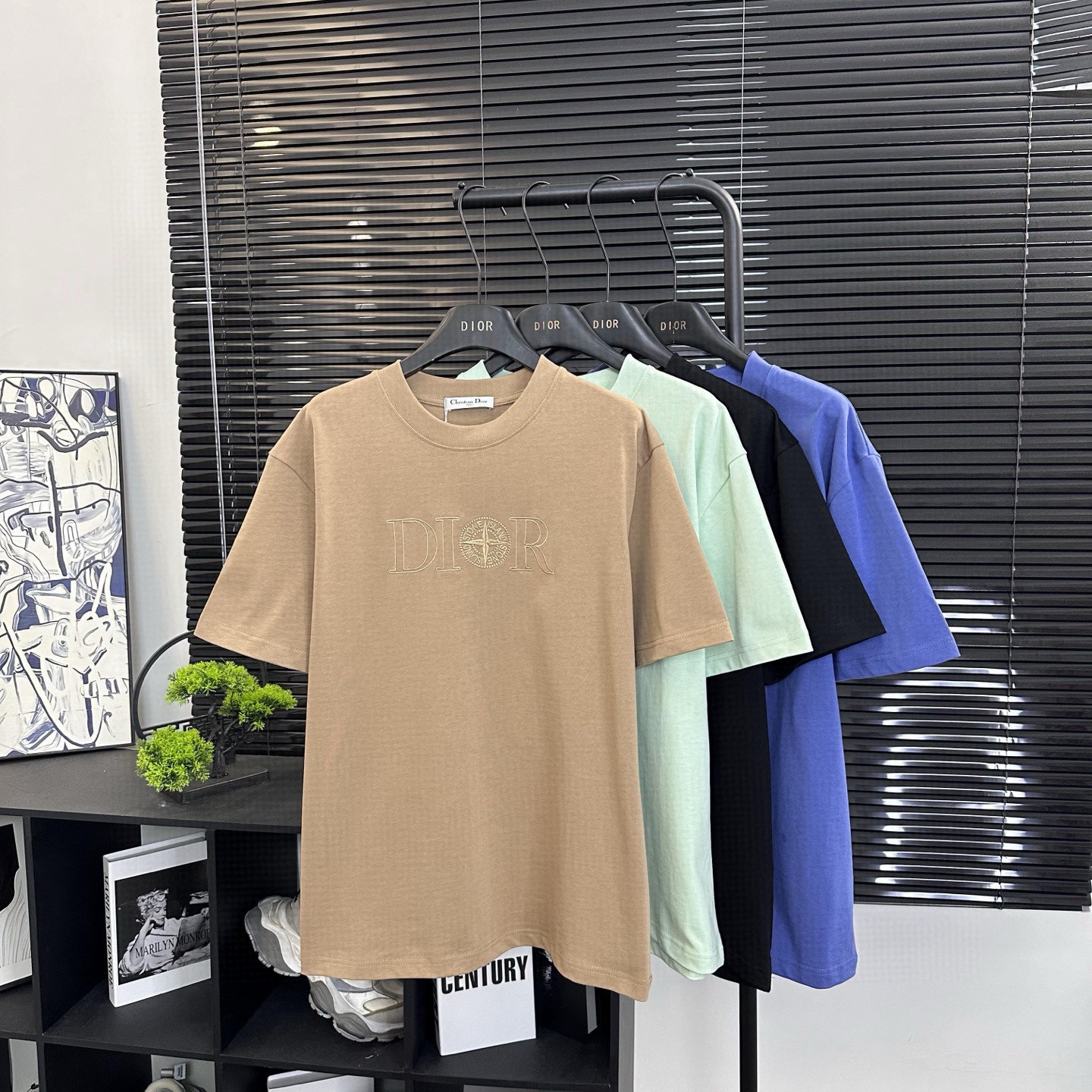 Dior Shirts — c020a2c2 Angle 1