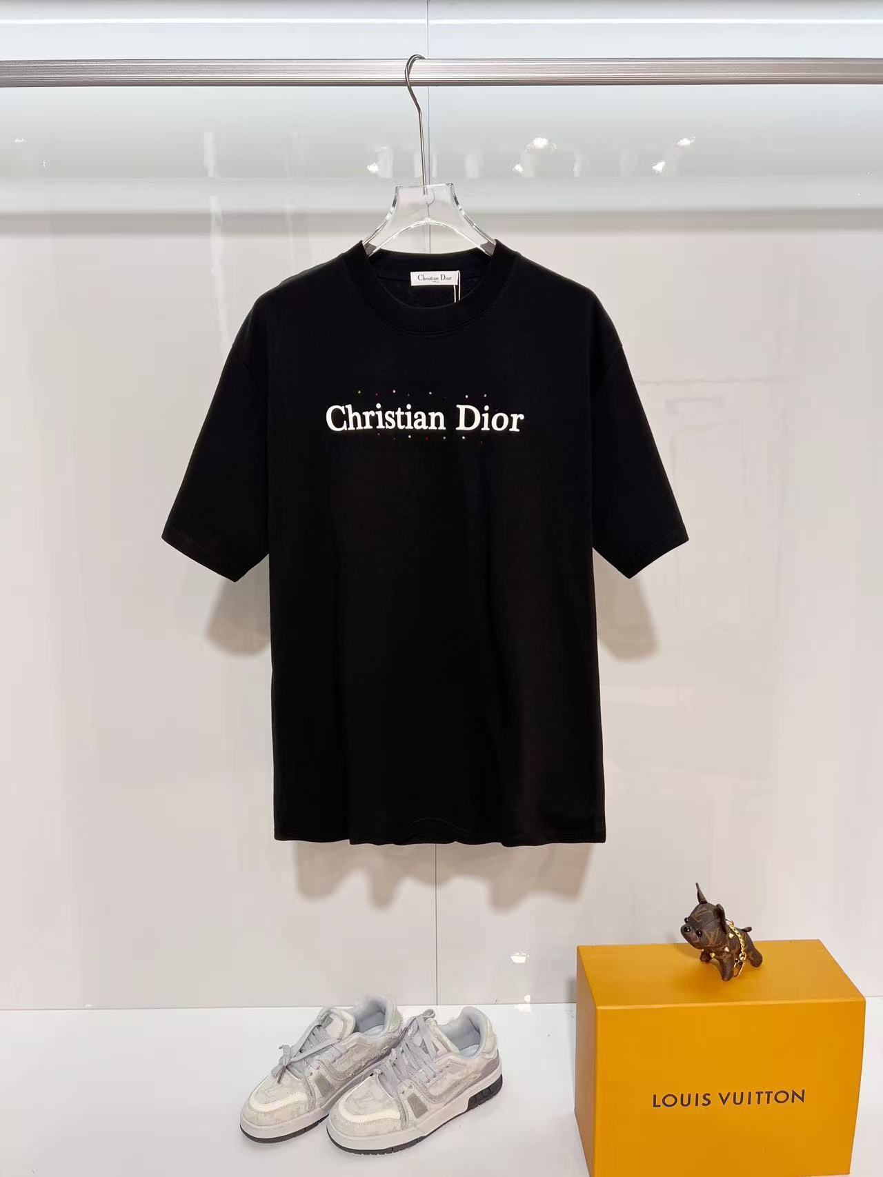 Dior Shirts — e3519f34 Angle 1