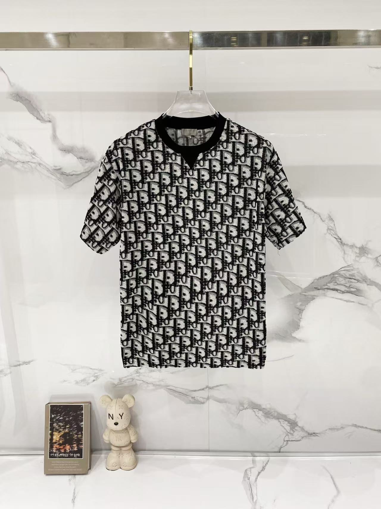 Dior Shirts — fca9fe4a Angle 1