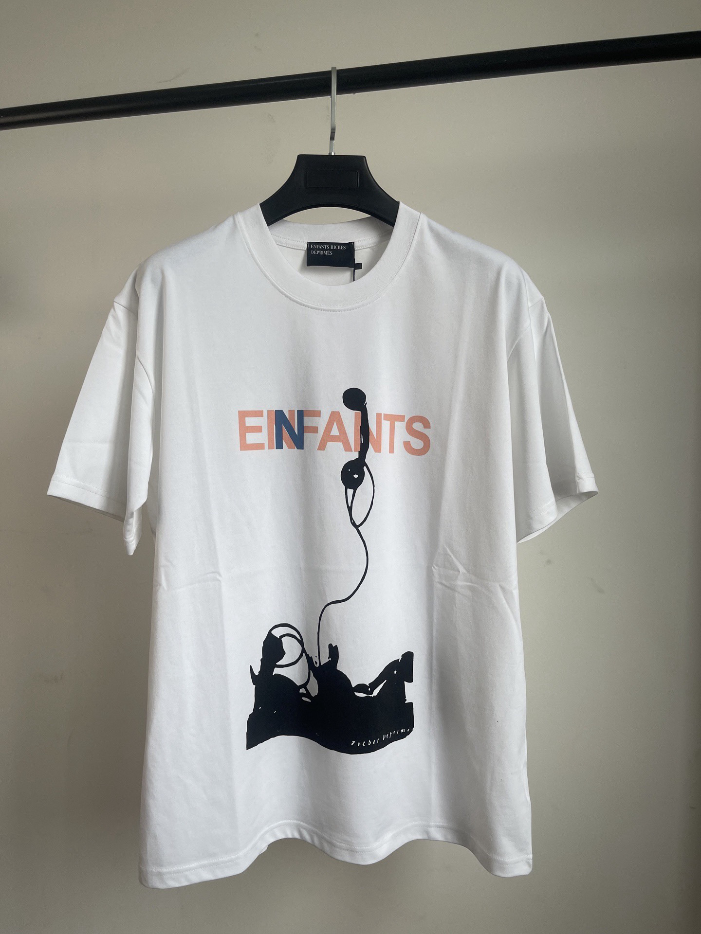 ERD Shirts — e468d07a Angle 1