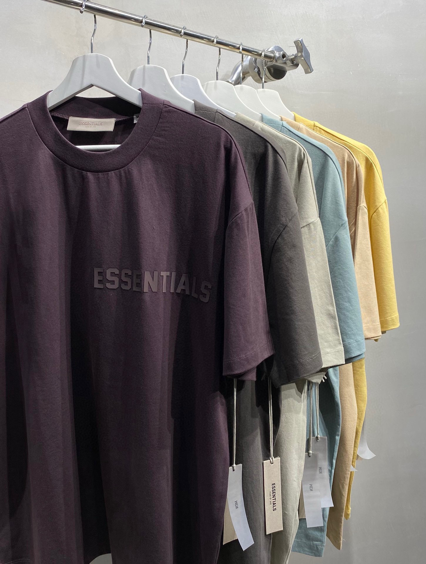 Essentials All — 9aec7c29 Angle 1