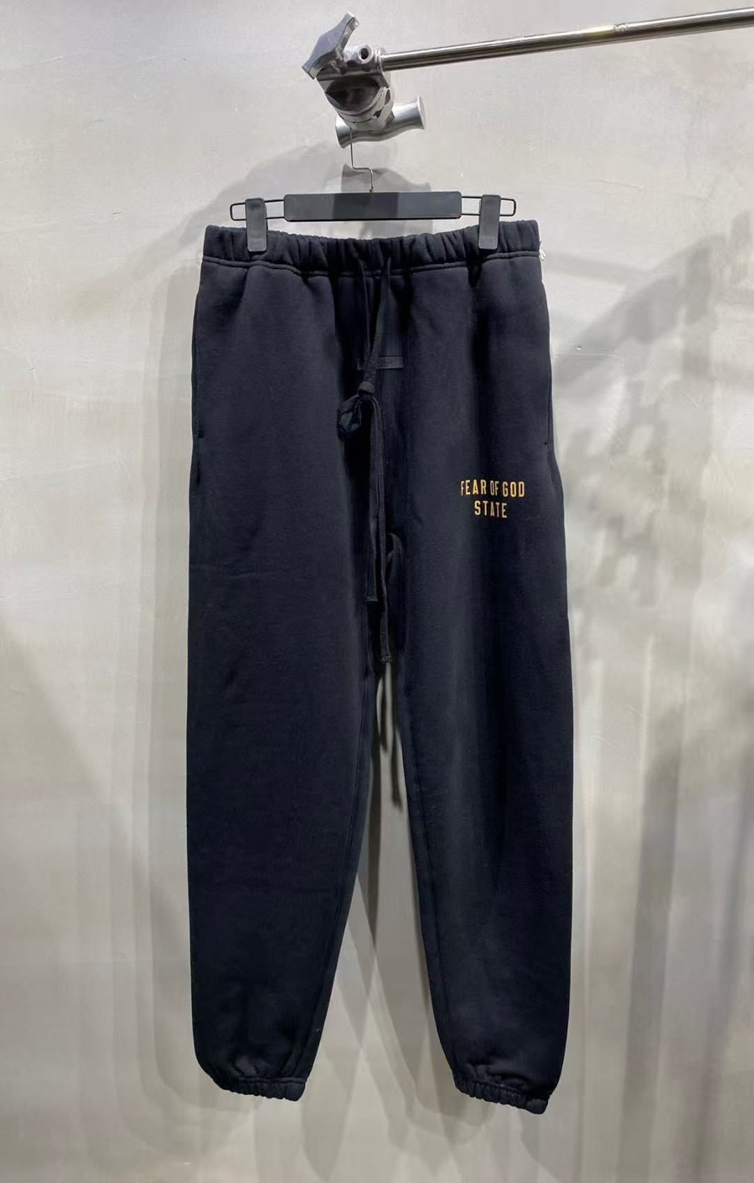 Essentials Hoodie — 689292ab Angle 1