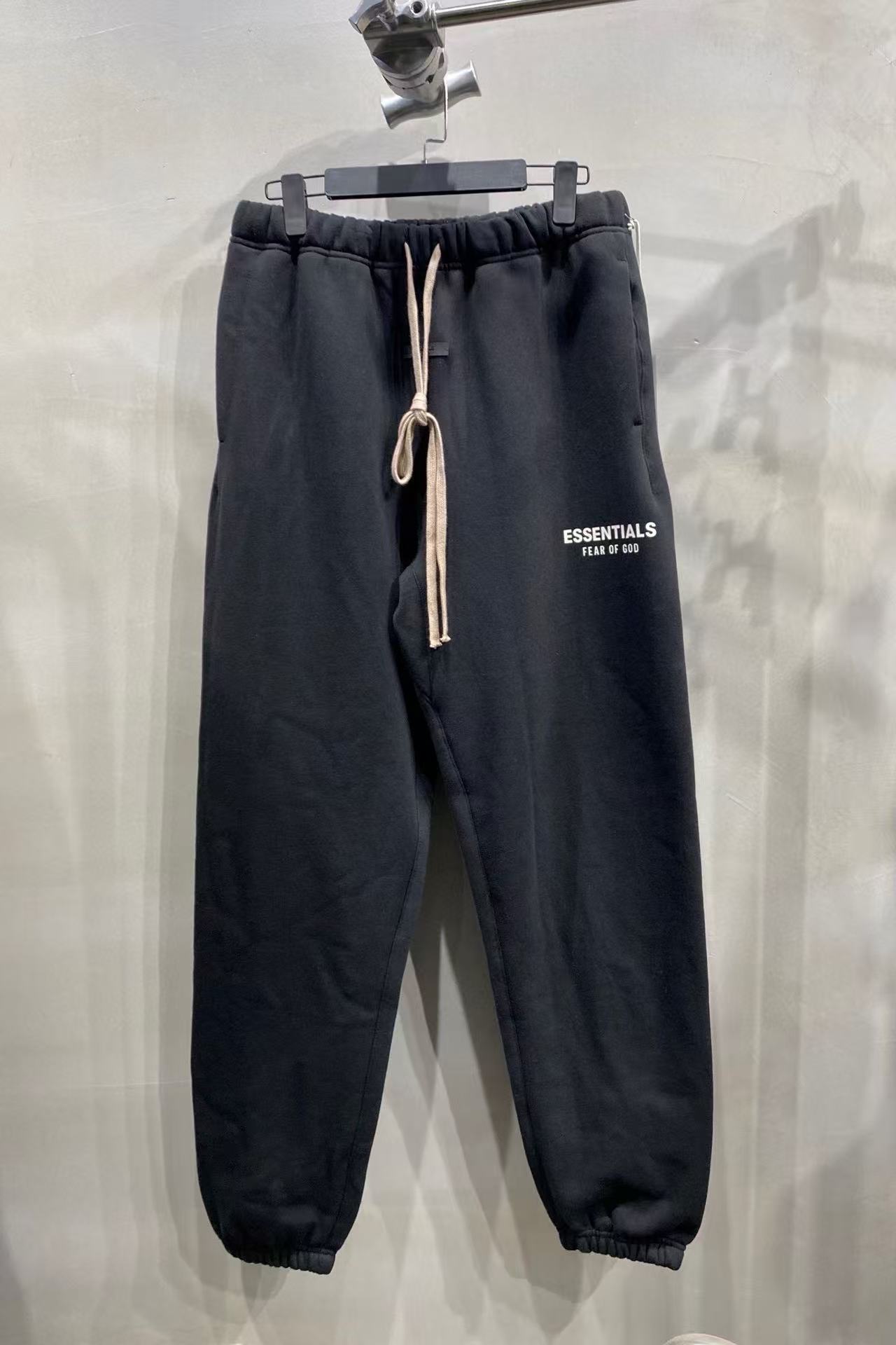 Essentials Hoodie — e8ae802f Angle 1