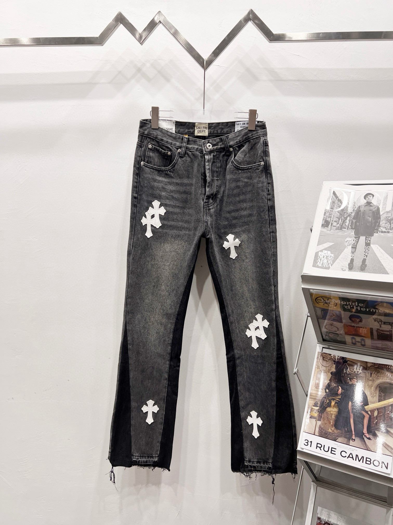 Gallery Dept Pants — c51fc9eb Angle 1