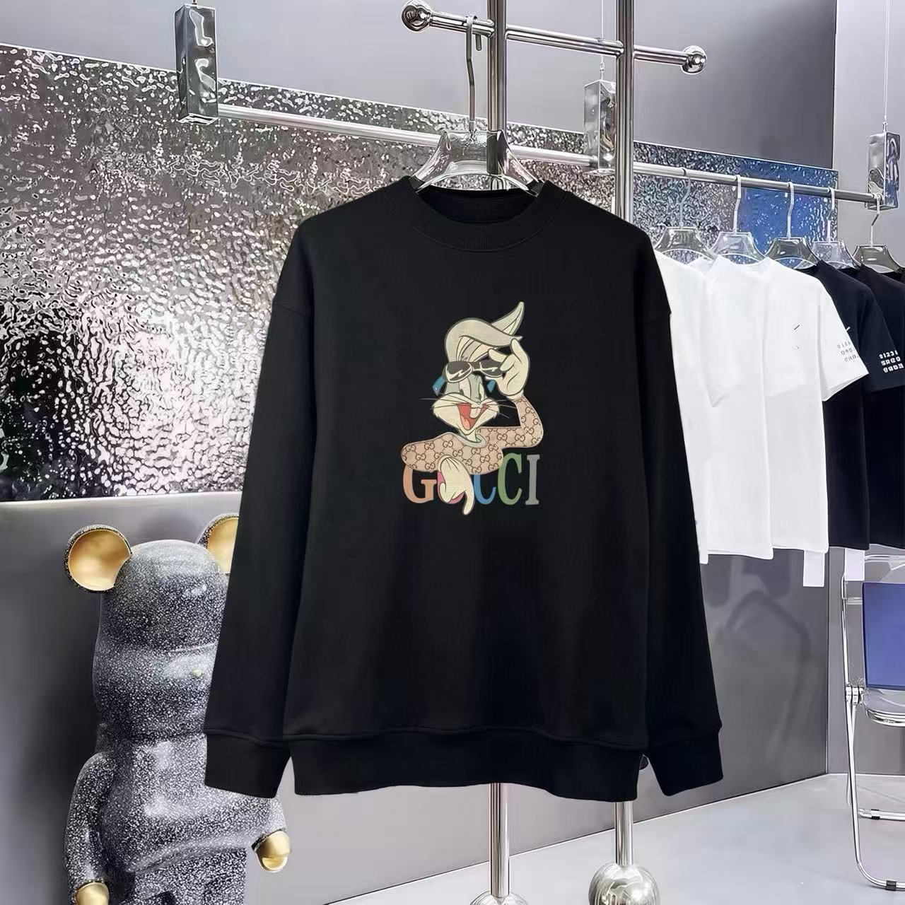 Gucci Hoodie — 1cf7d669 Angle 1