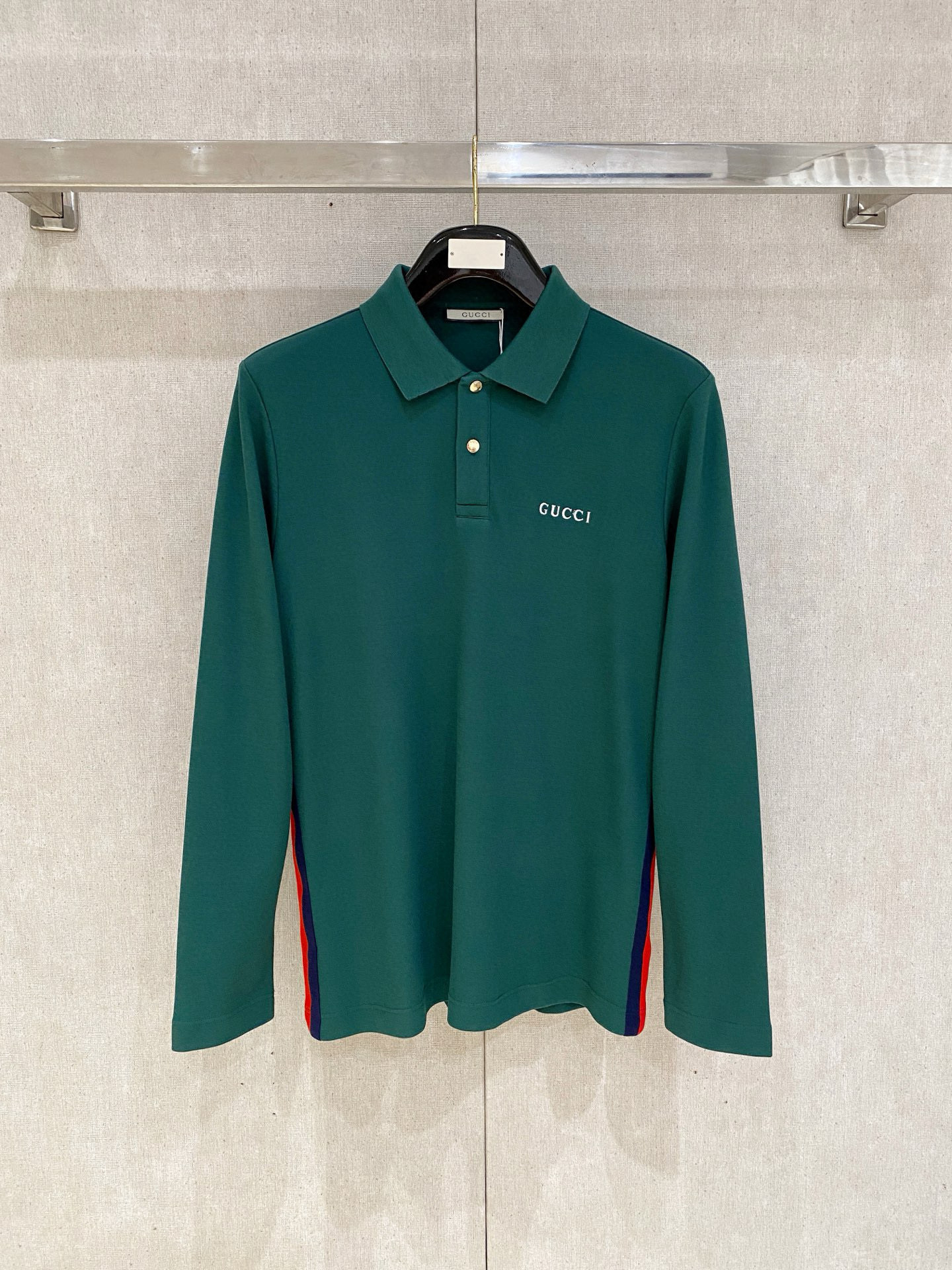 Gucci Hoodie — 468e9319 Angle 1