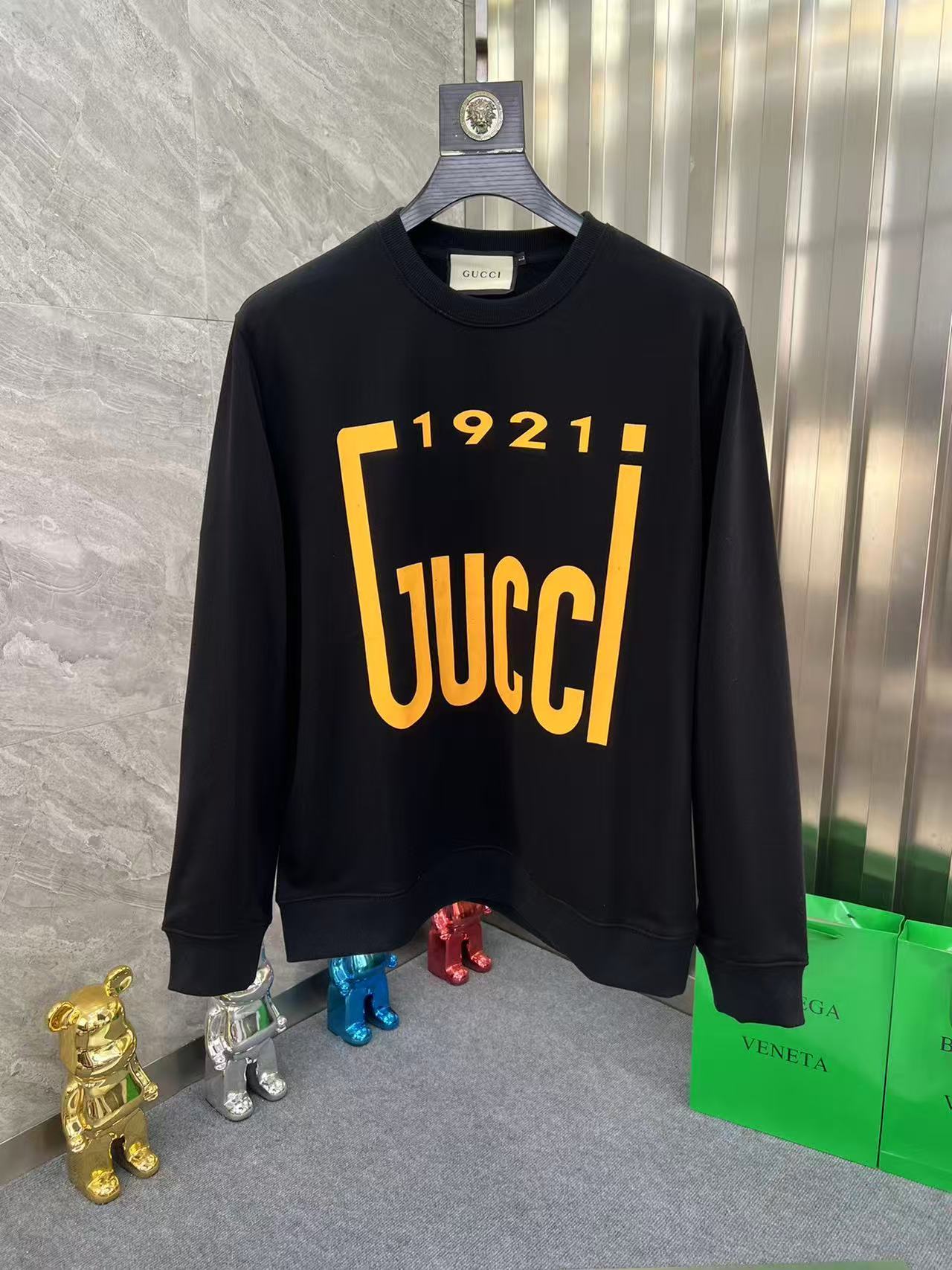 Gucci Hoodie — 55cfc2ee Angle 1