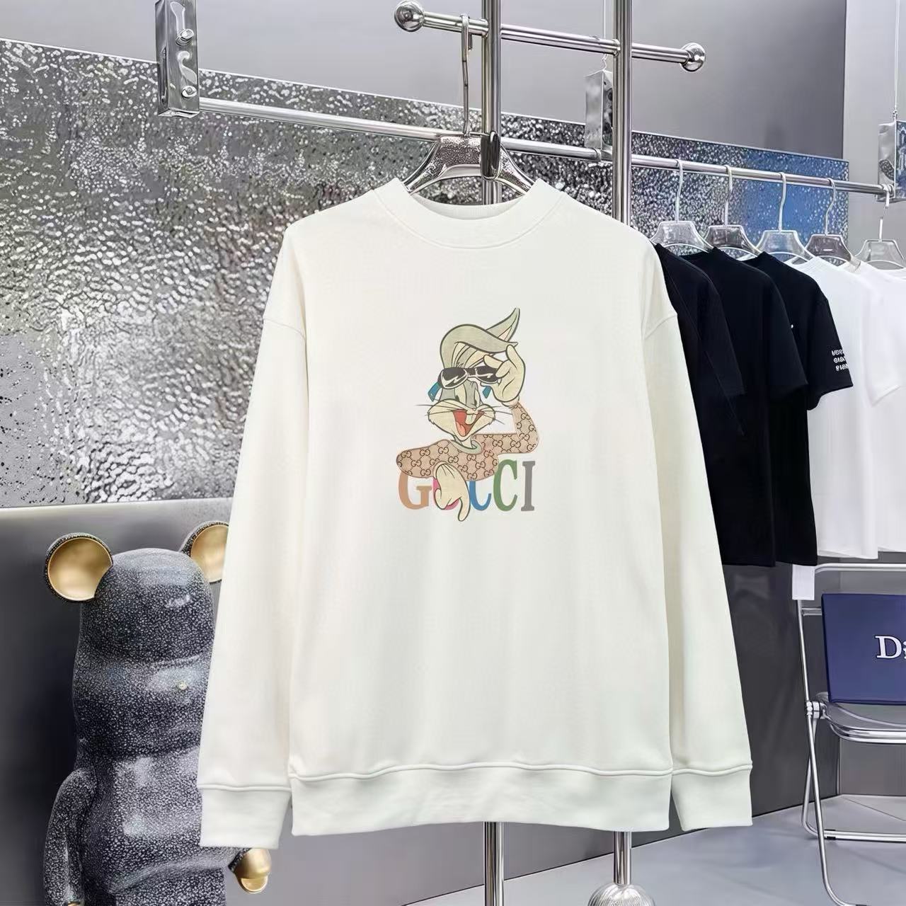 Gucci Hoodie — 7525acad Angle 1