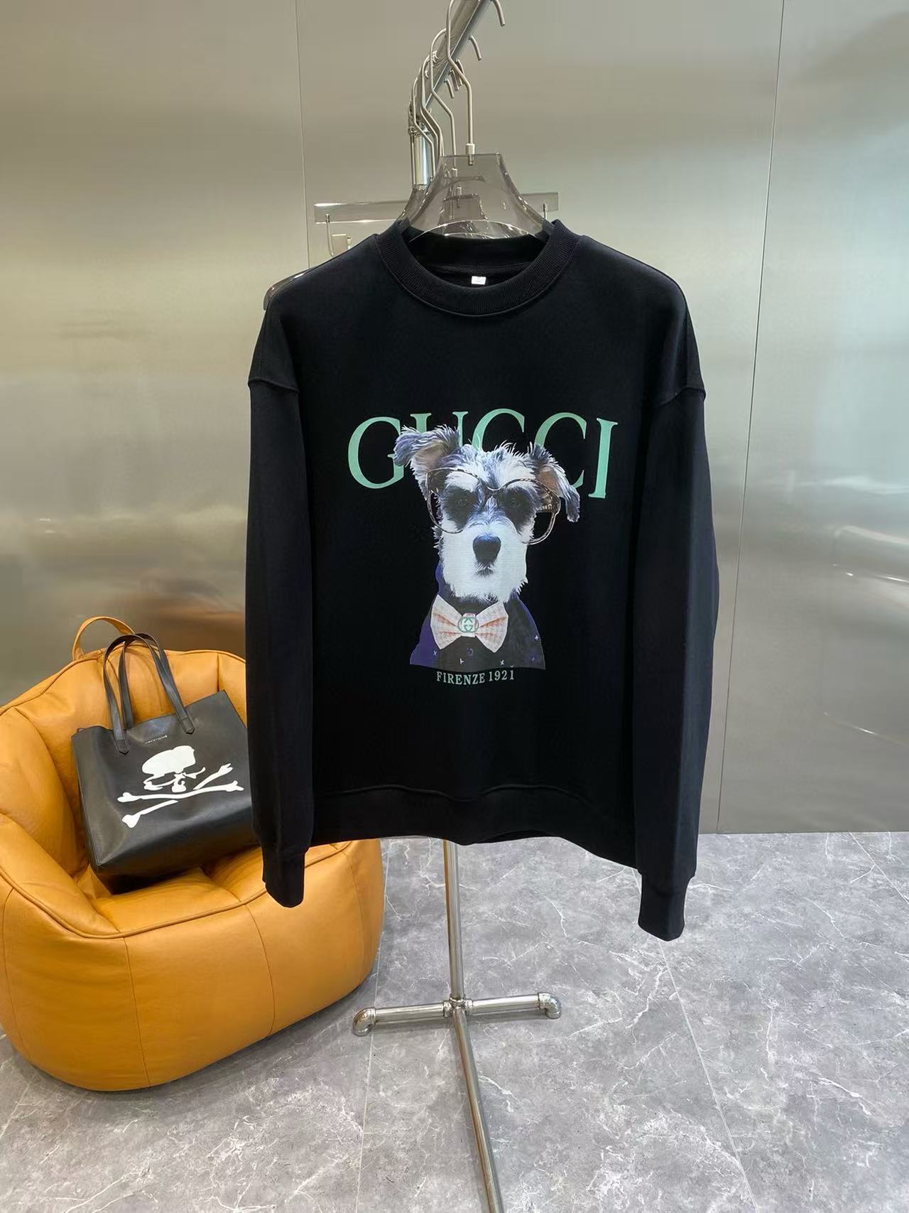 Gucci Hoodie — 8cb744ee Angle 1