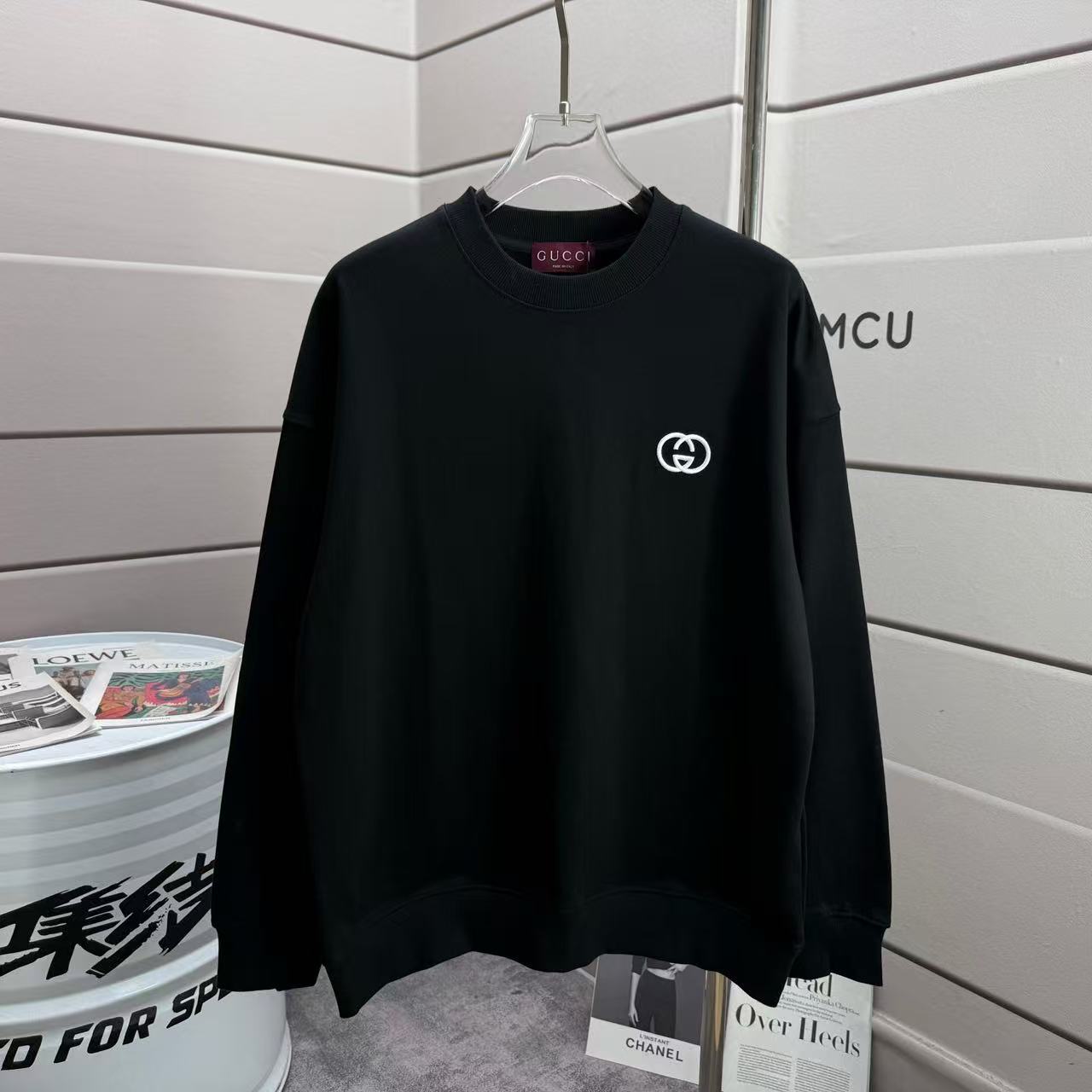 Gucci Hoodie — d5c41fe8 Angle 1