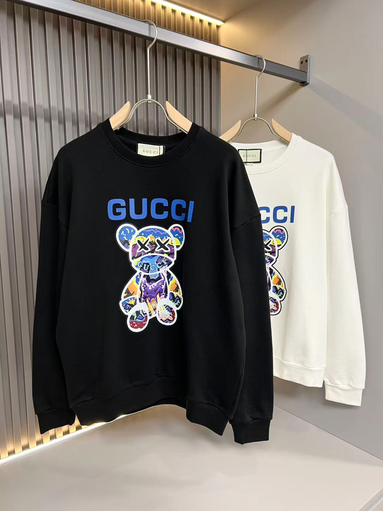 Gucci Hoodie — ed7fa9a3 Angle 1