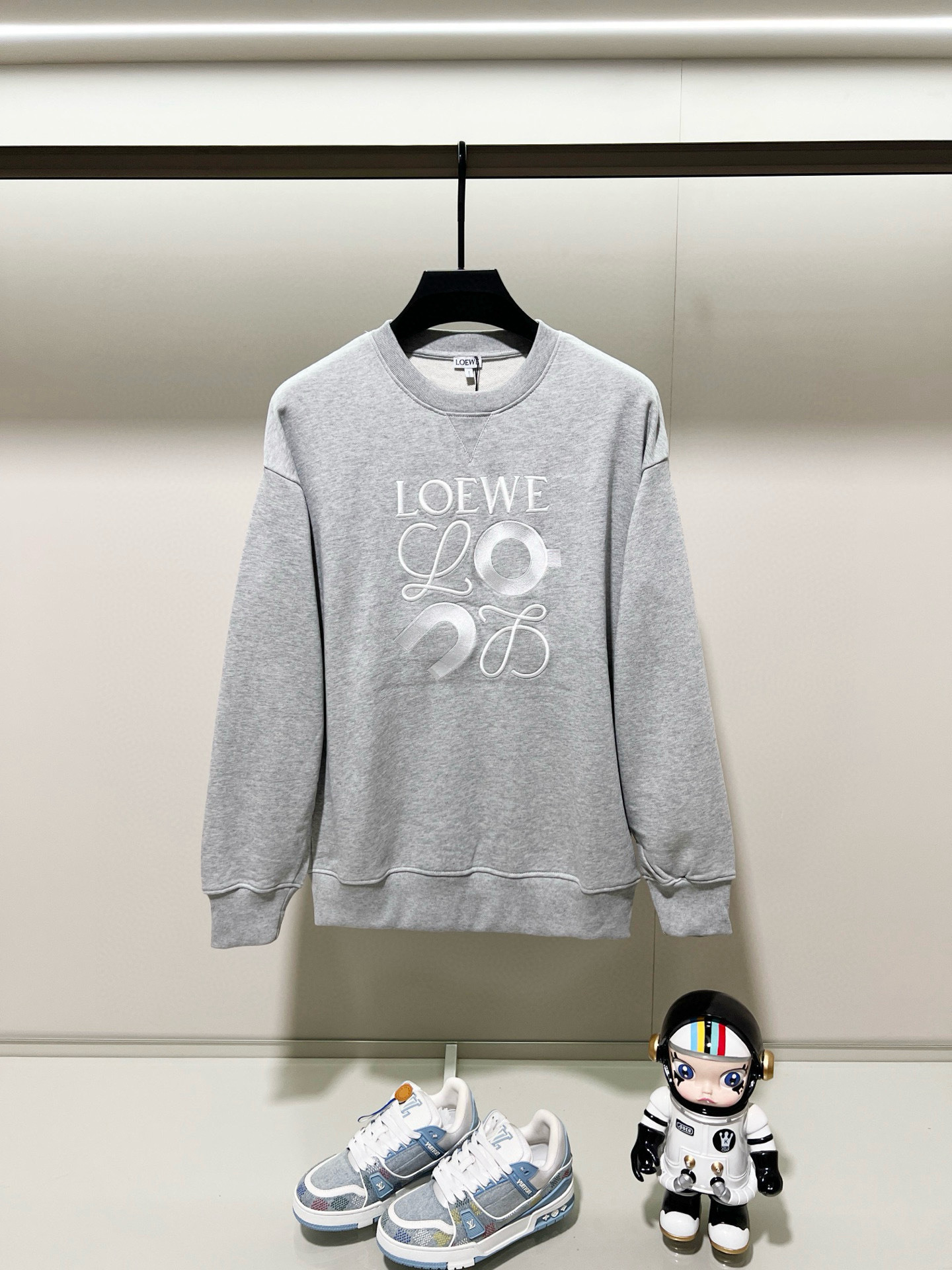 Loewe Hoodie — 3fdb6971 Angle 1