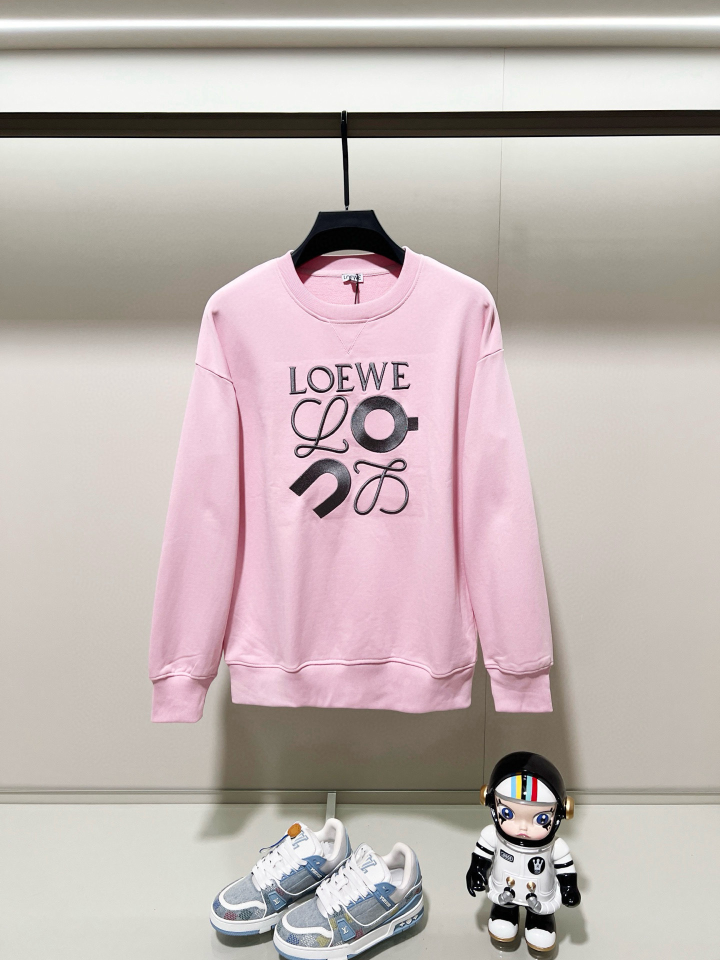 Loewe Hoodie — 842f3829 Angle 1