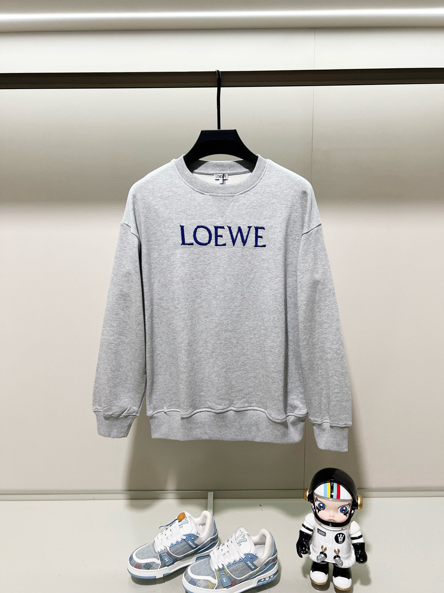 Loewe Hoodie — e1a6aabd Angle 1