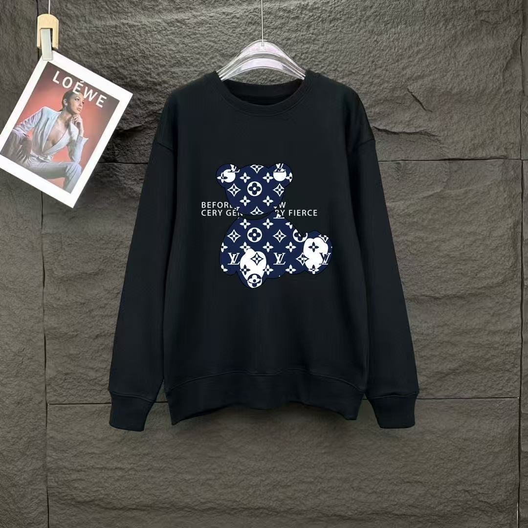 Louis Vuitton Hoodie — 3f43782f Angle 1