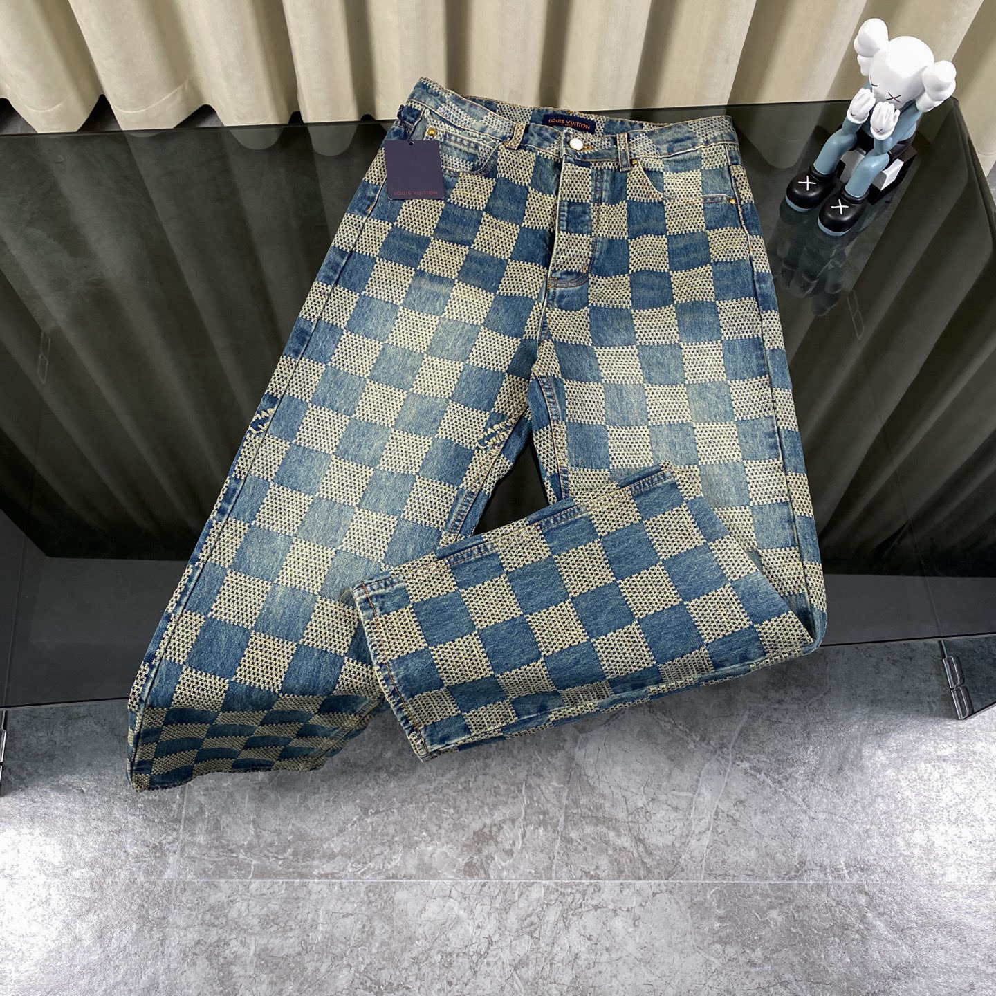 Louis Vuitton Hoodie — 87ac129c Angle 1
