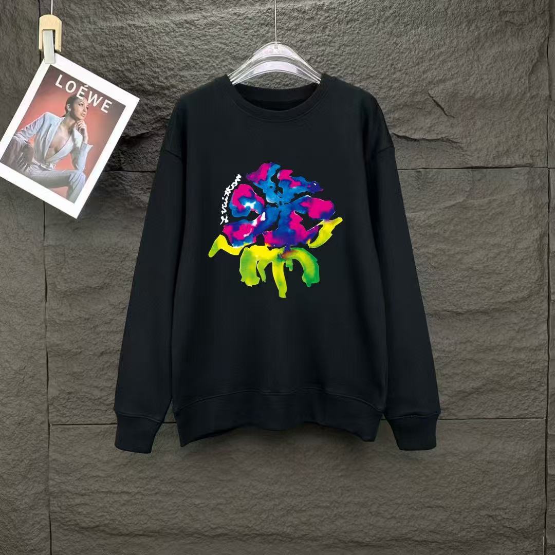 Louis Vuitton Hoodie — c7ece743 Angle 1