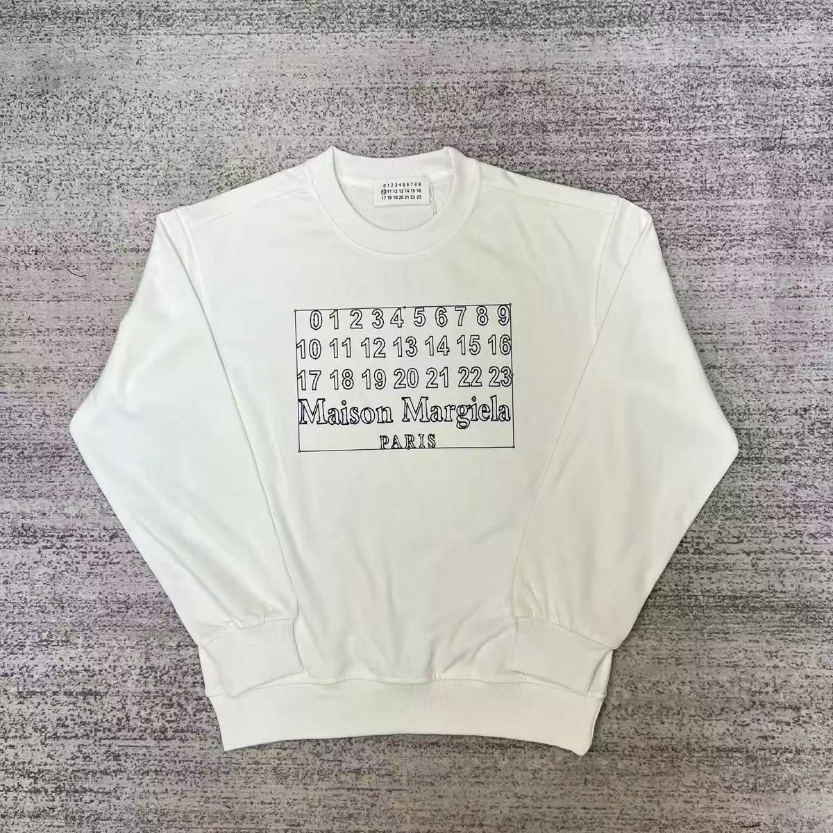 Maison Margiela Hoodie — 09f199e8 Angle 1