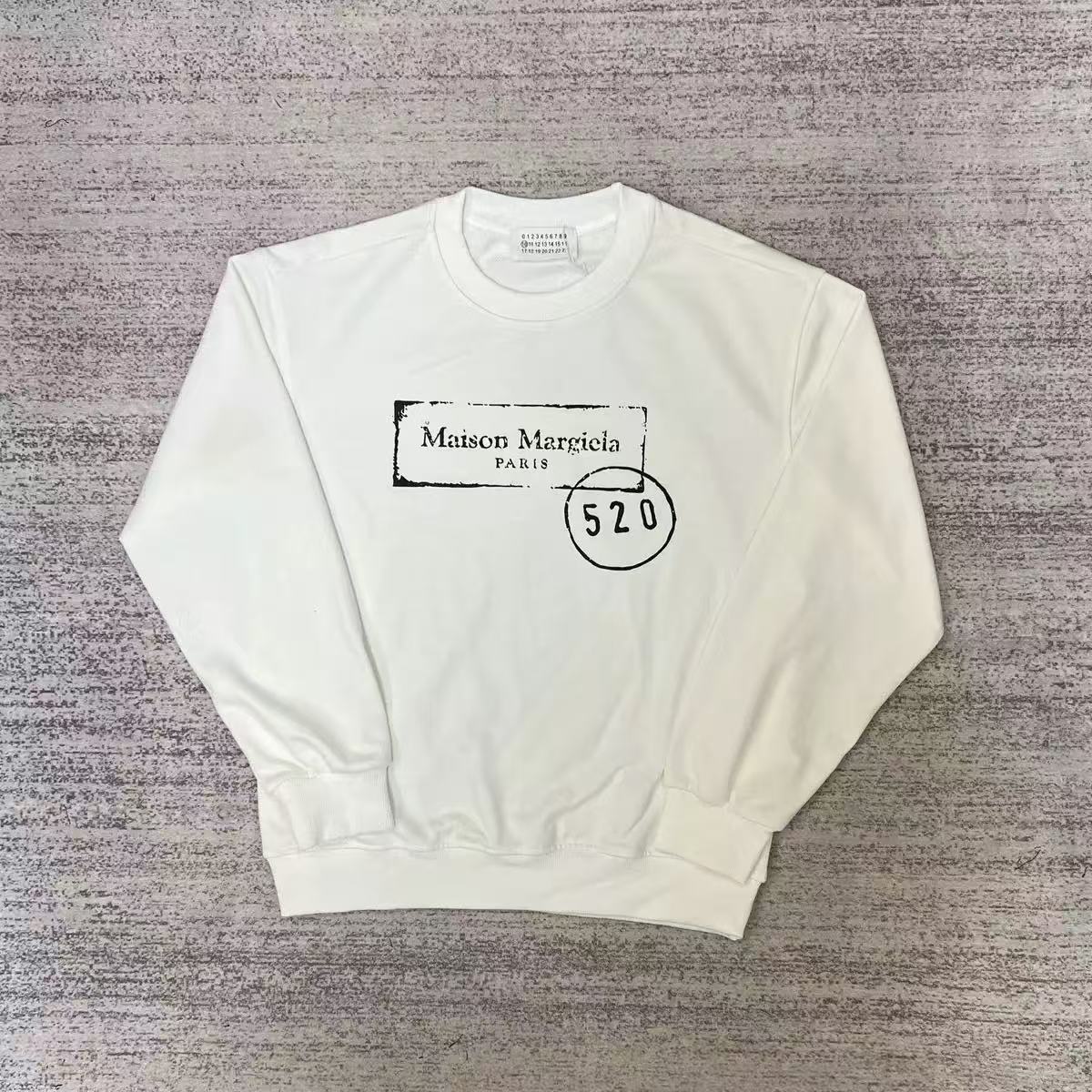 Maison Margiela Hoodie — 4d27ff52 Angle 1