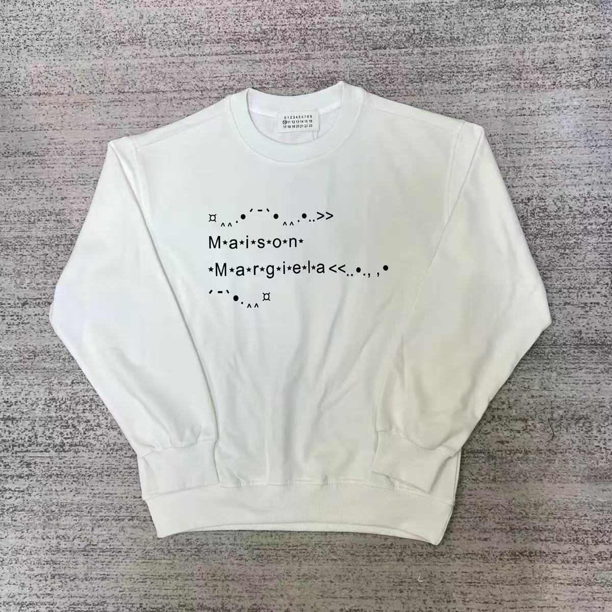 Maison Margiela Hoodie — 87dc5049 Angle 1