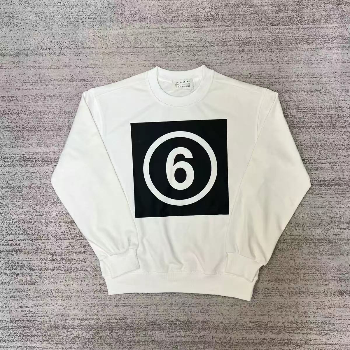 Maison Margiela Hoodie — de7b7333 Angle 1