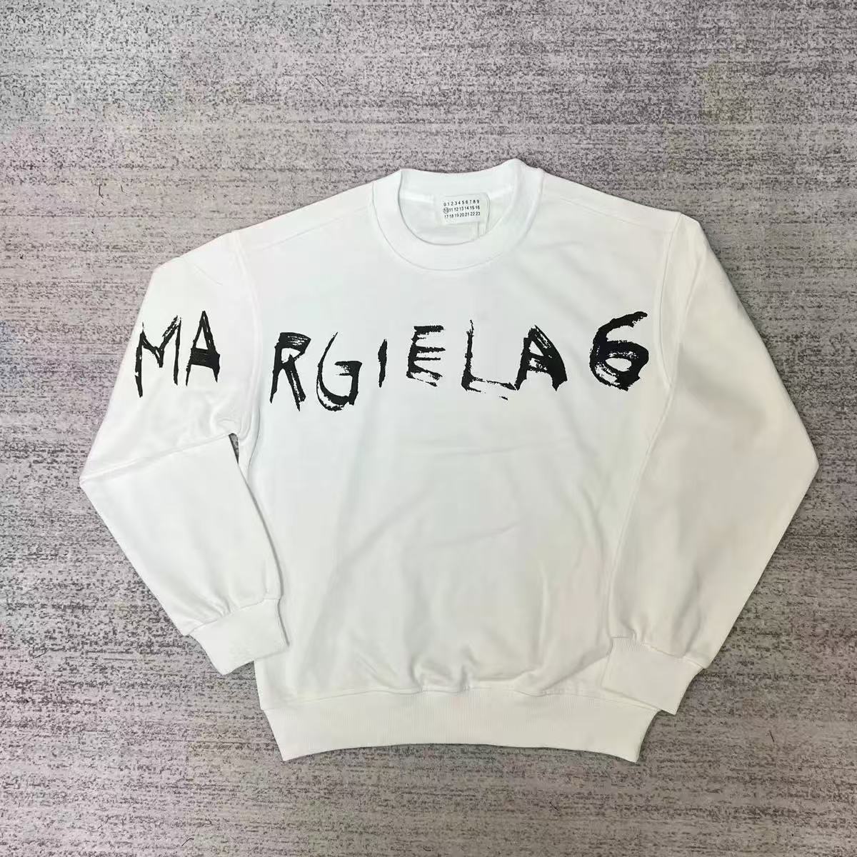 Maison Margiela Hoodie — f2cbdb95 Angle 1
