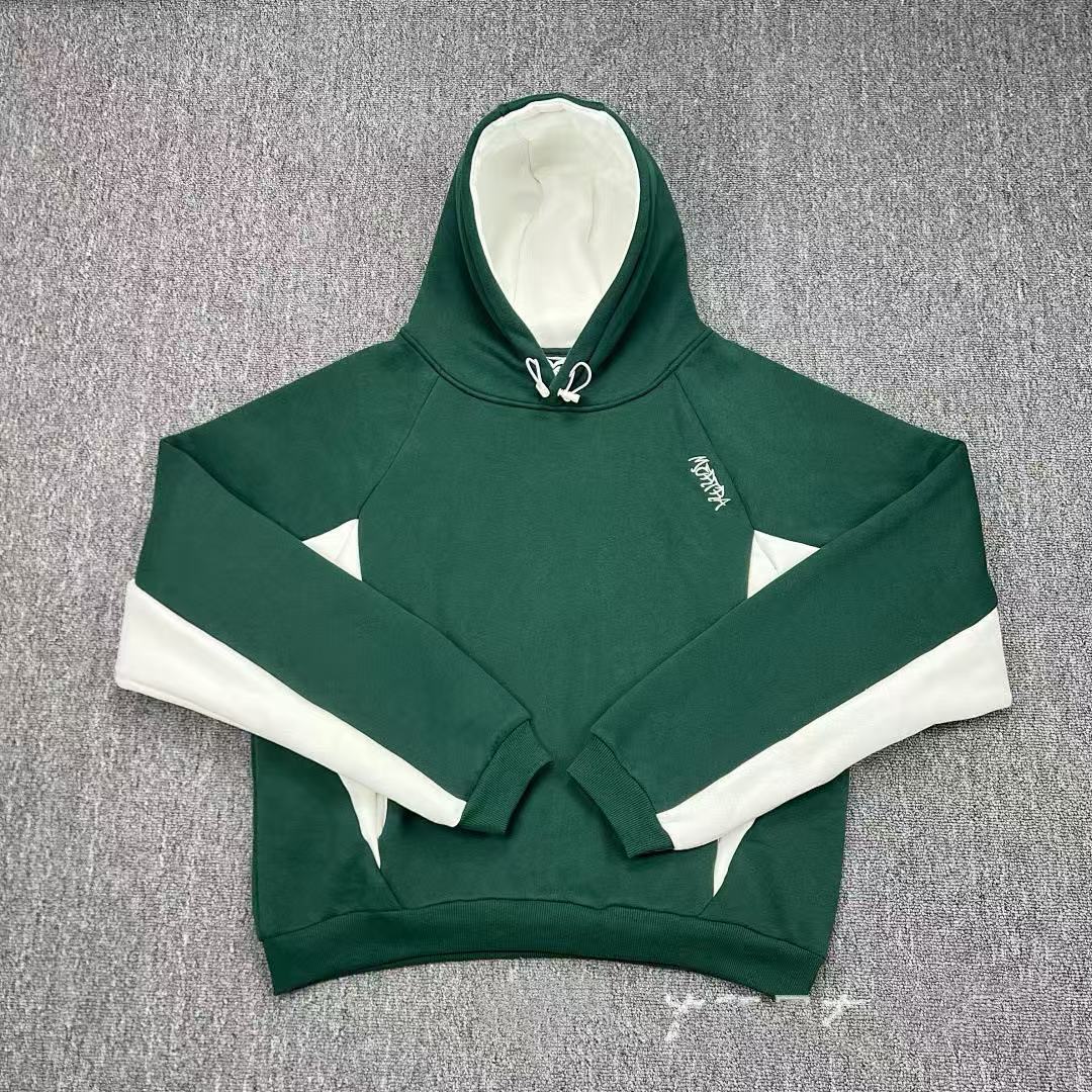 Martra Hoodie — 52f545fb Angle 1