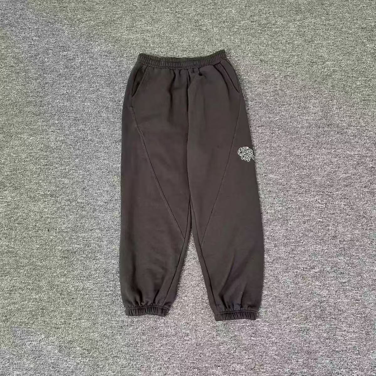 Martra Hoodie — d5b5f24c Angle 1