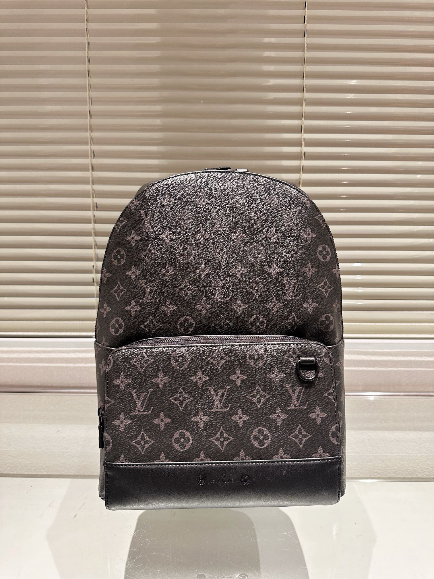 Mens Bags — 276ef17d Angle 1