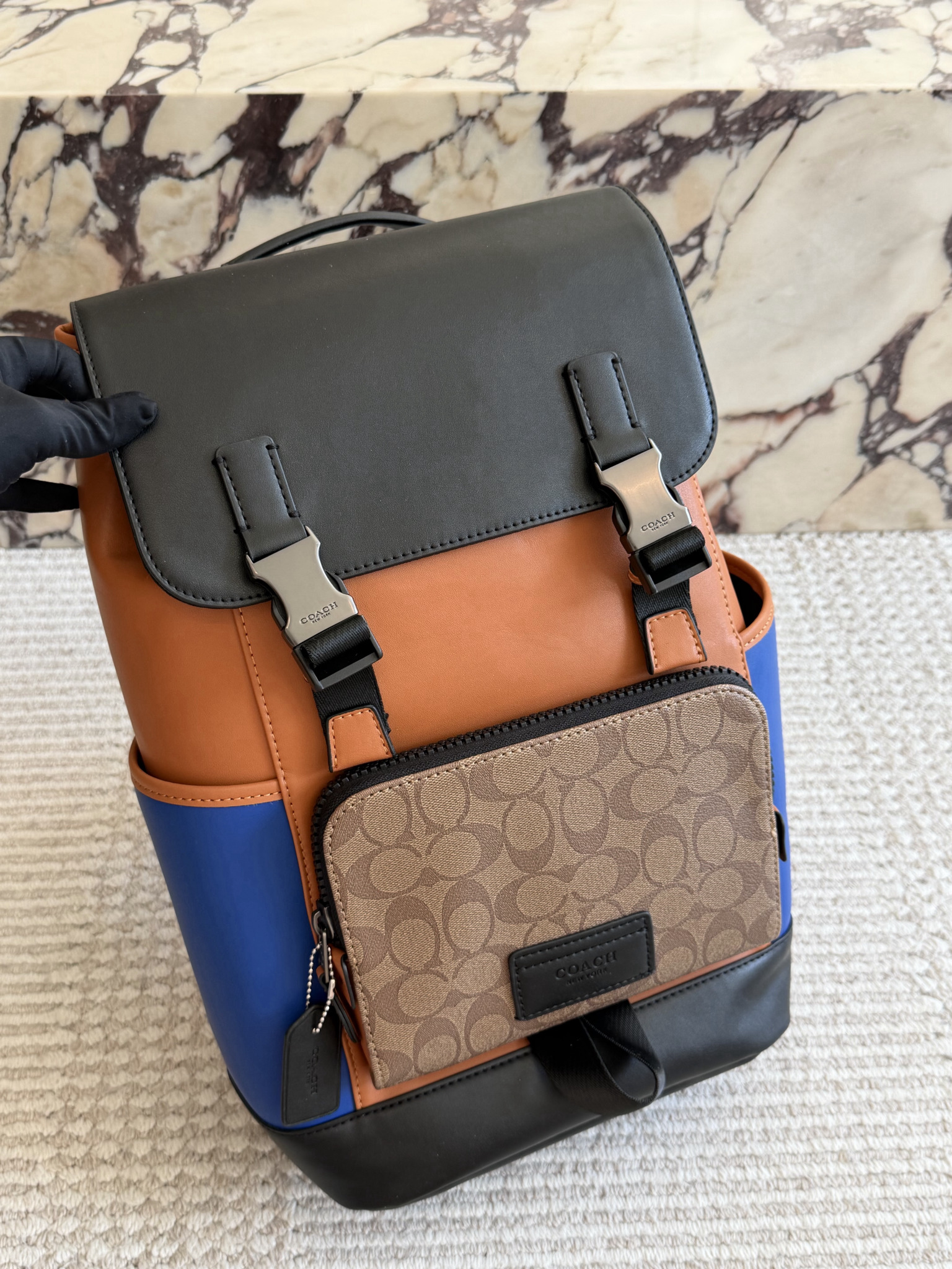 Mens Bags — 3b4bc392 Angle 1