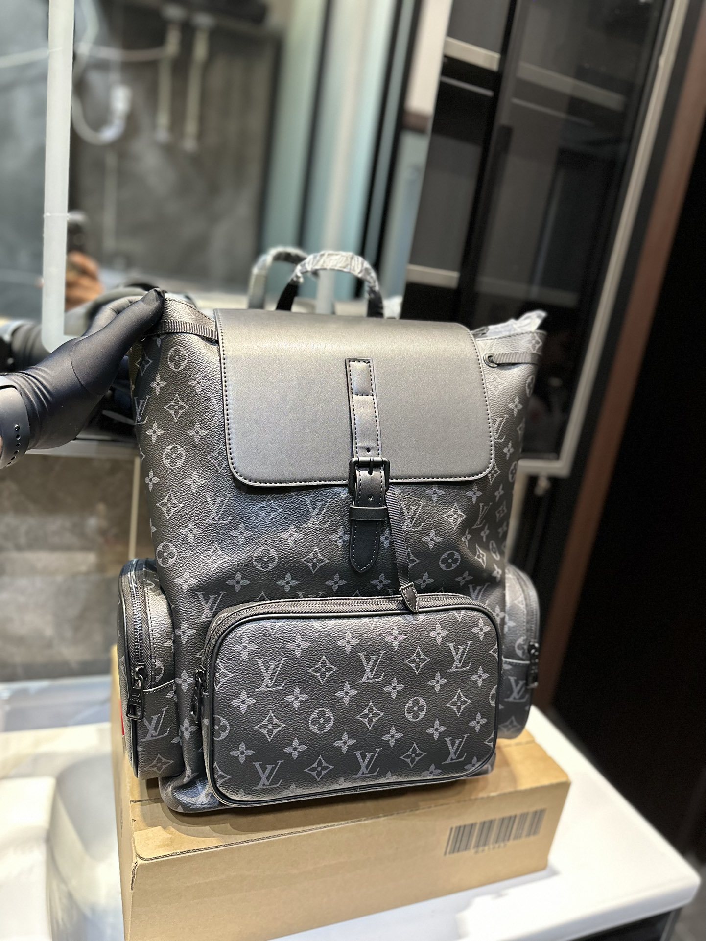 Mens Bags — 5b659e0b Angle 1