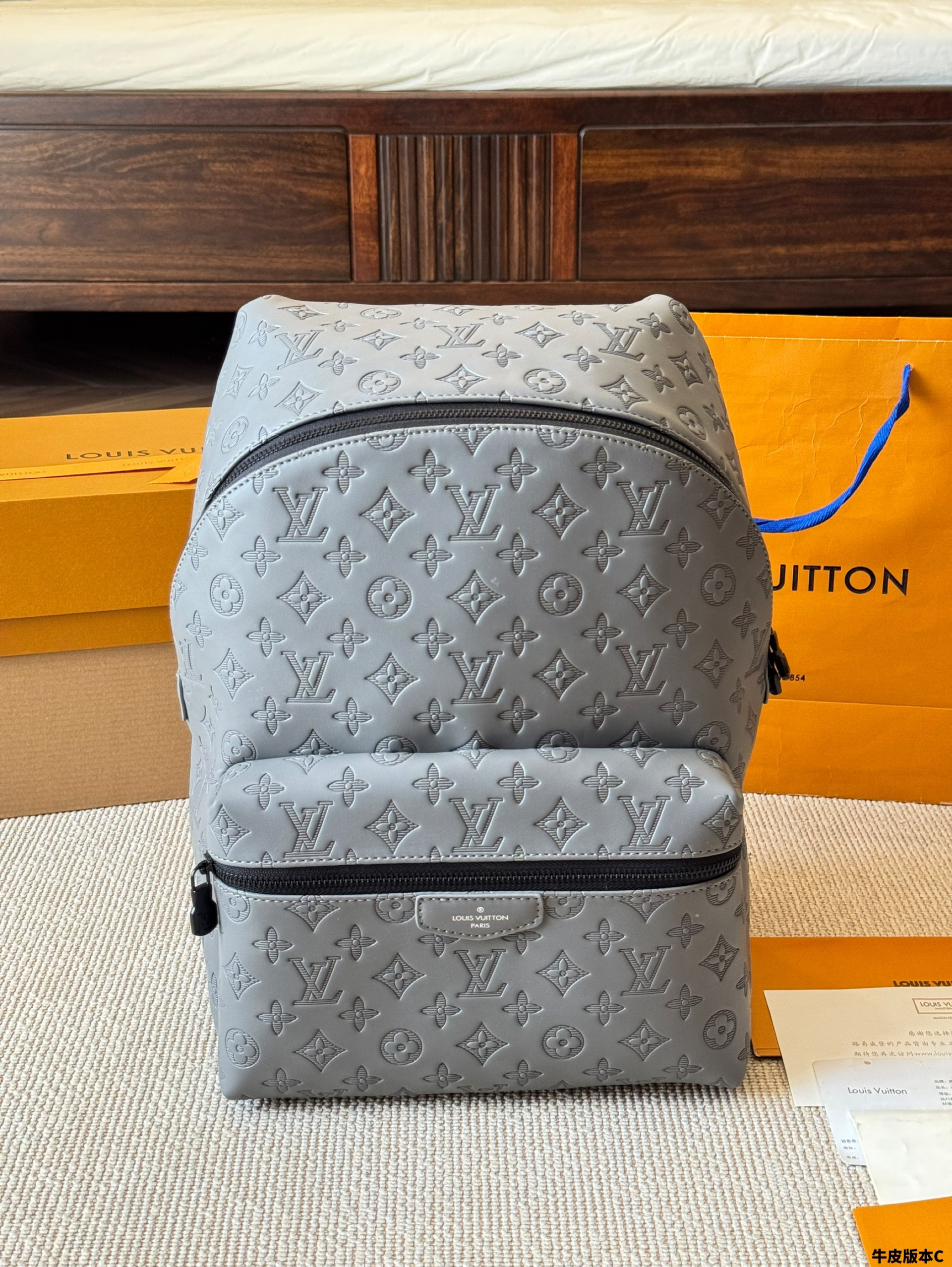 Mens Bags — e1525e15 Angle 1