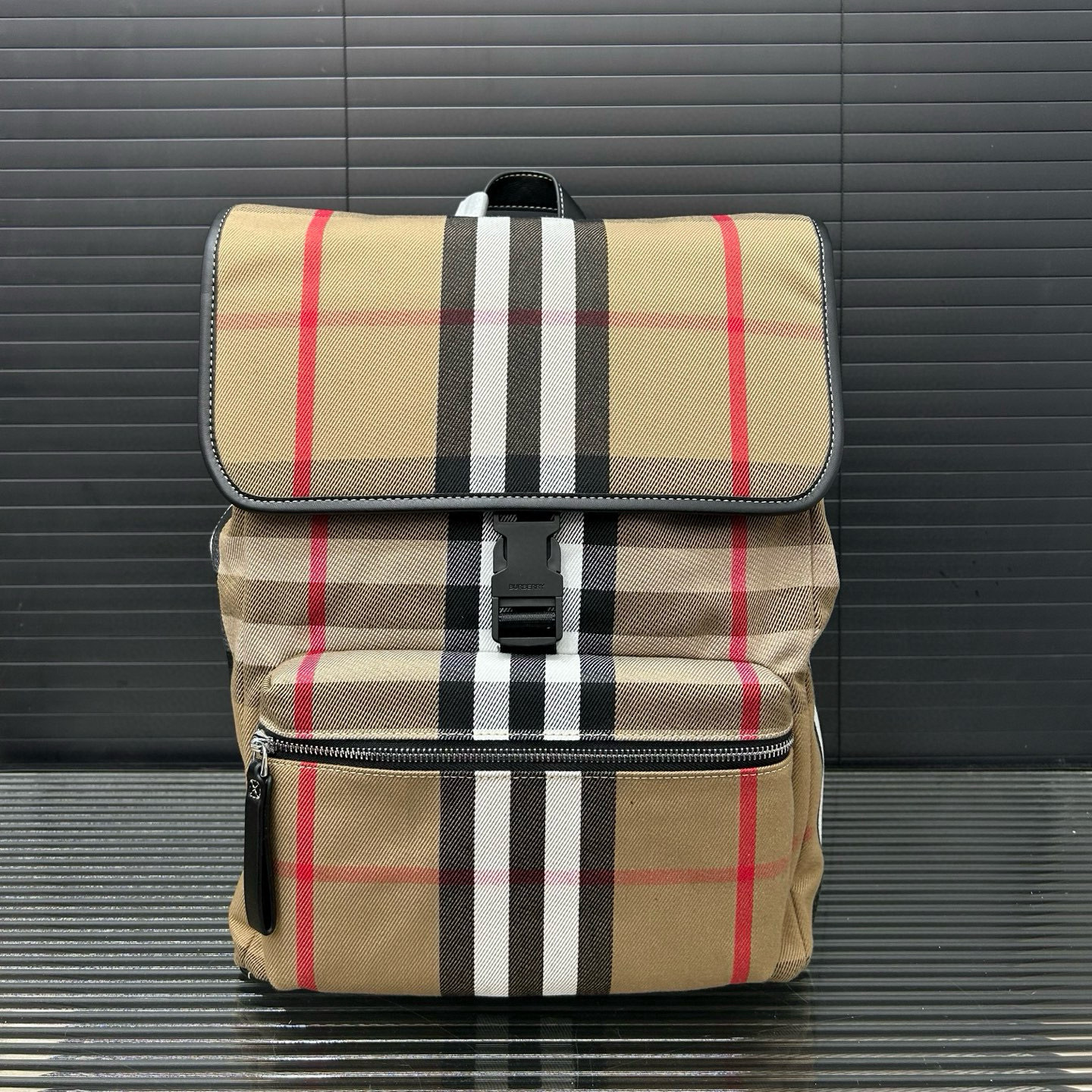 Mens Bags — e6b2eb71 Angle 1