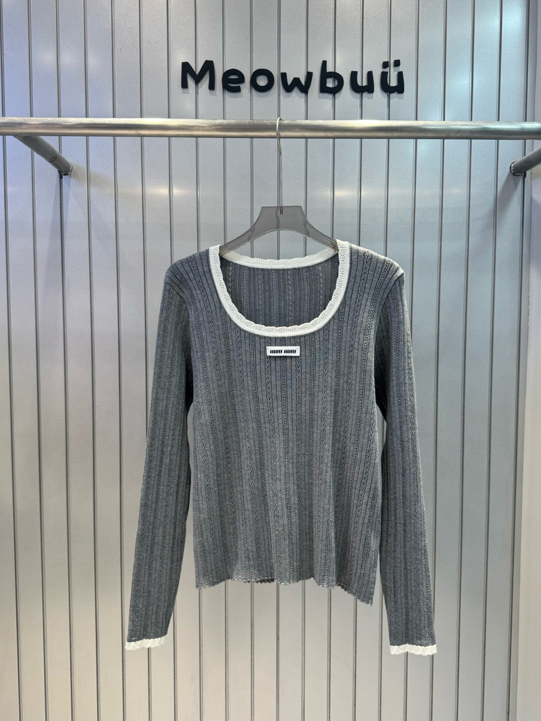 Miu Miu Hoodie — 64f1a8ca Angle 1