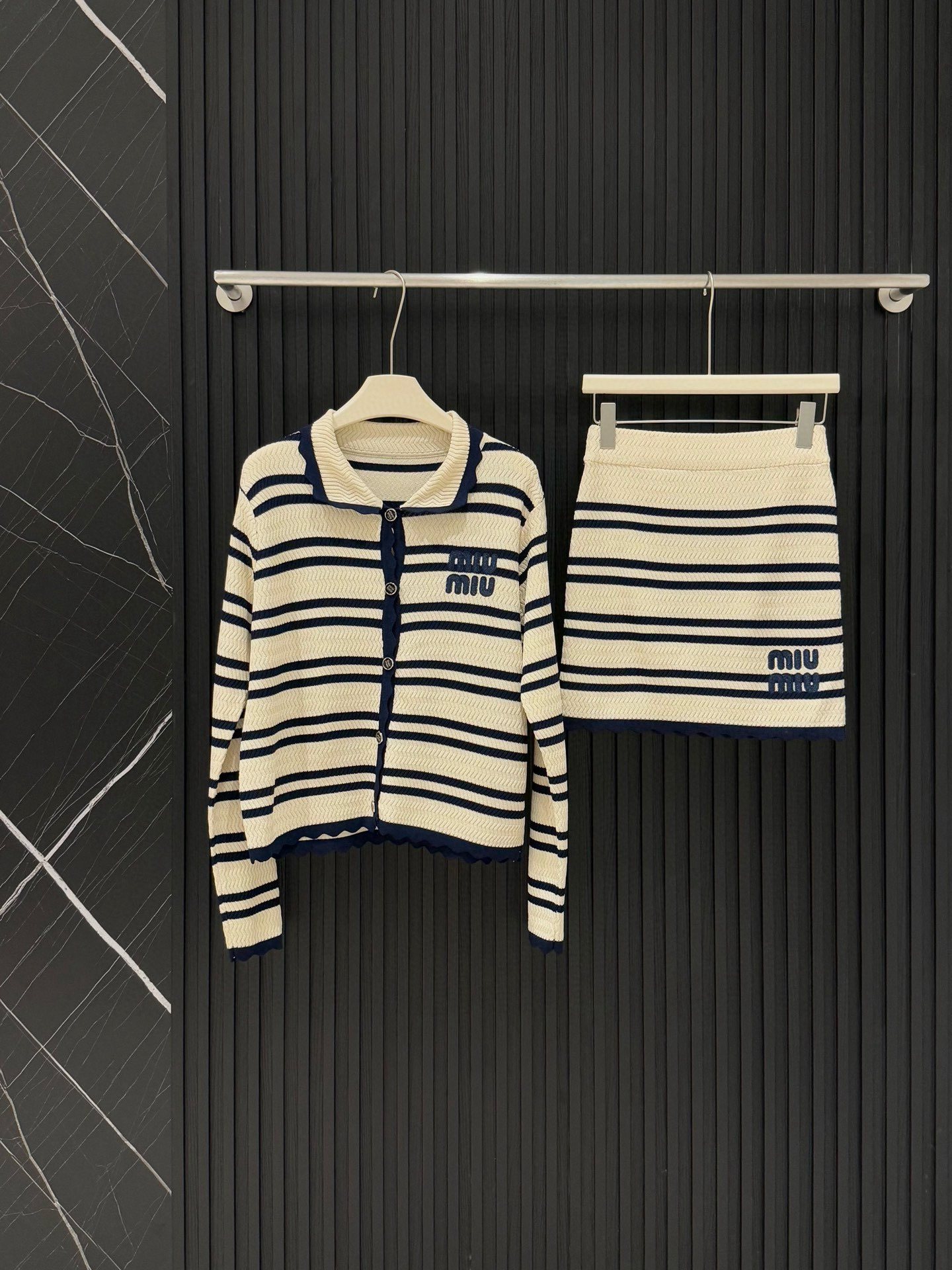Miu Miu Hoodie — f402f952 Angle 1
