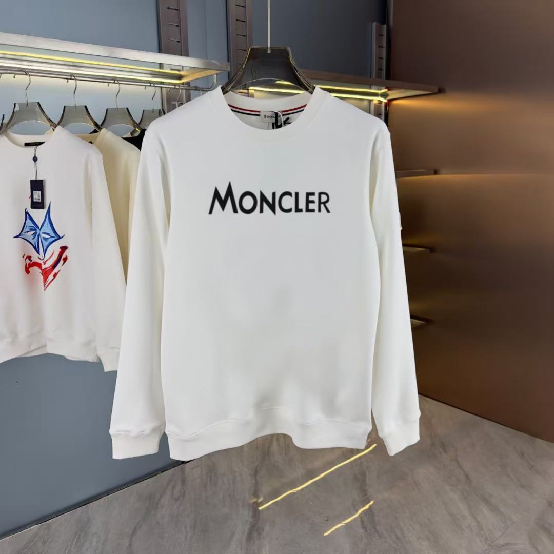 Moncler All — 58786f48 Angle 1