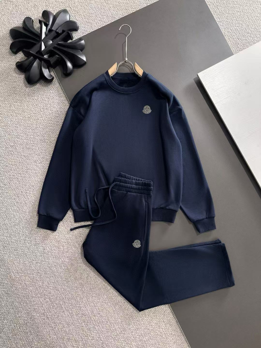 Moncler All — a754d374 Angle 1