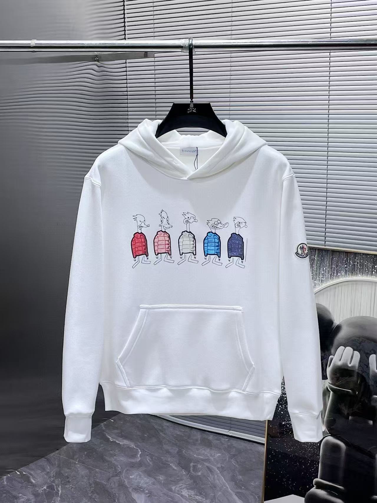 Moncler All — aff2adb3 Angle 1