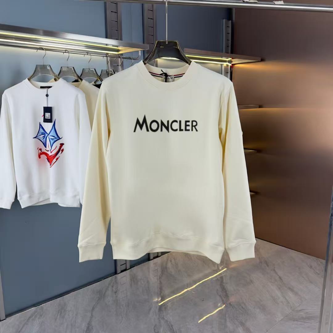 Moncler All — ba9895ec Angle 1