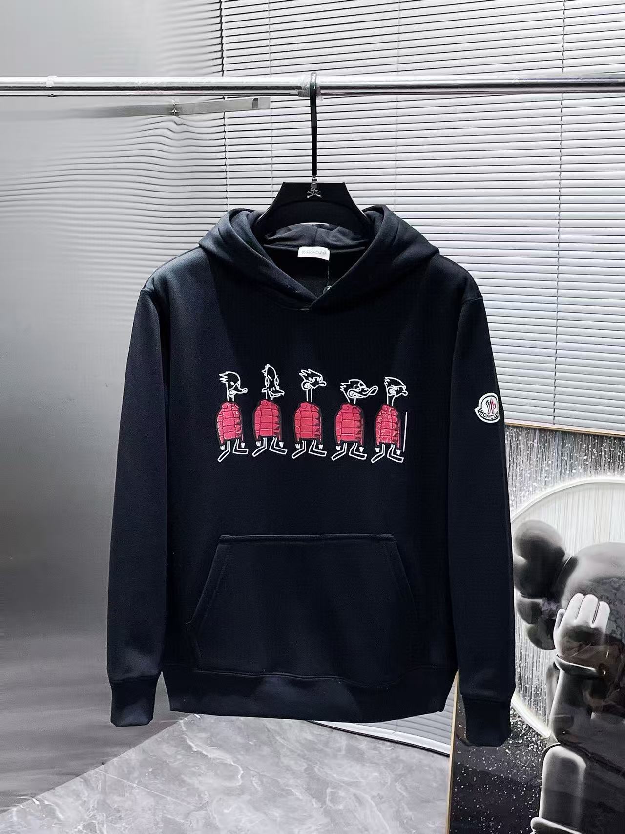 Moncler All — cddf6d20 Angle 1