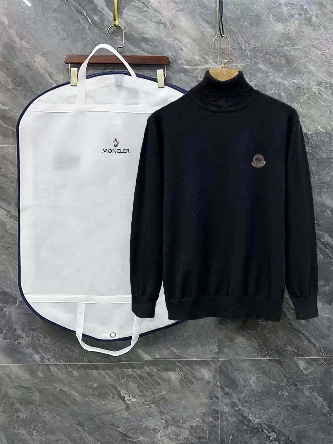 Moncler All — d172fa2a Angle 1